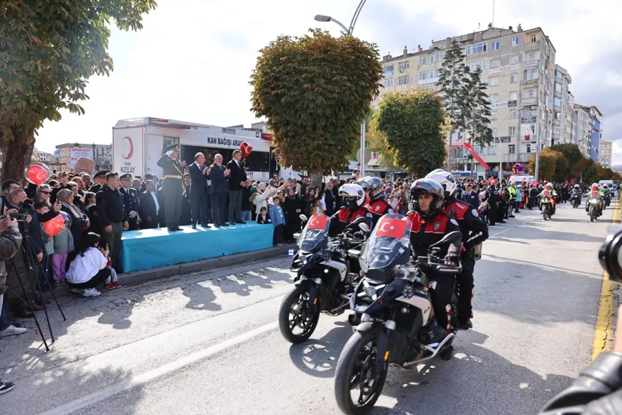 102 Yıllık Gurur 4