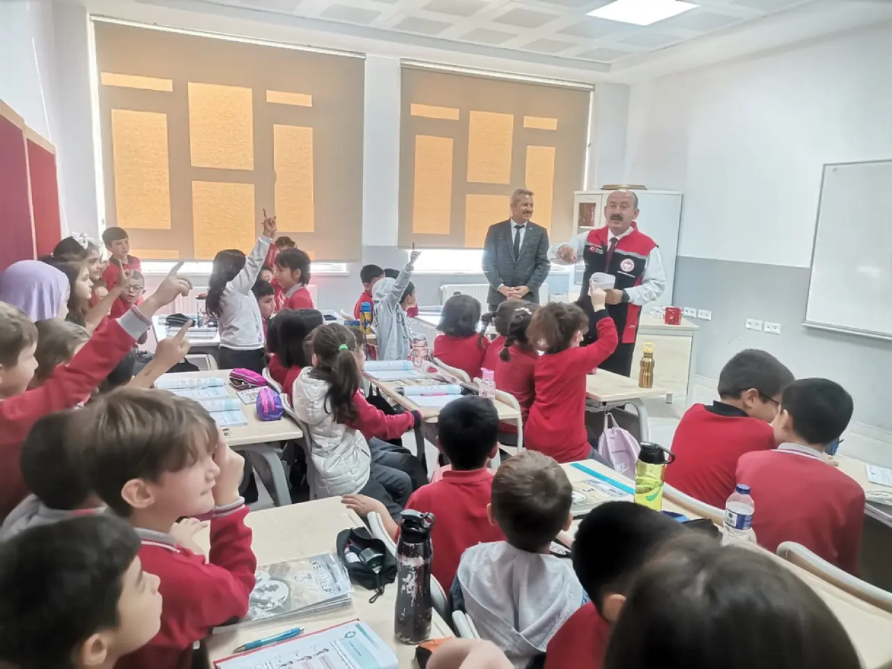Miniklere Hayvan Sevgisi Anlatıldı 2