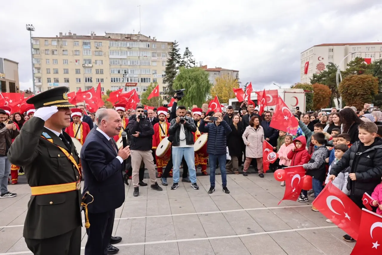 102 Yıllık Gurur 8