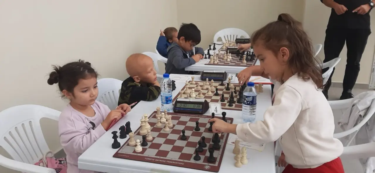 Satrançta Şampiyonalar Belli Oldu 3