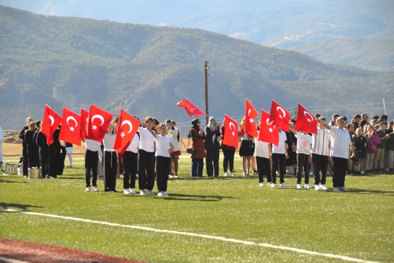 İlçelerde 29 Ekim Kutlamaları 1