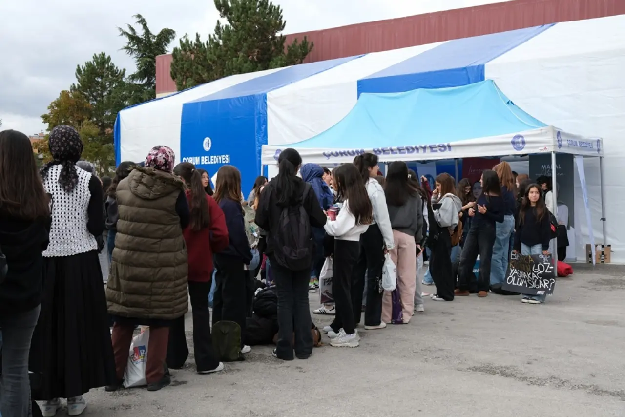 5 Günde 100 Binin Üzerinde Ziyaretçi 3