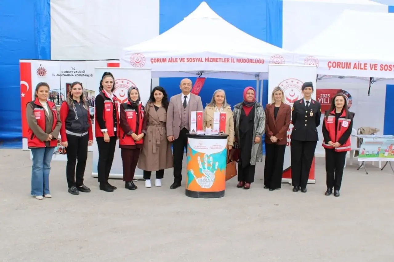 Kadına Şiddetle Mücadeleye Dikkat Çekiyorlar 2