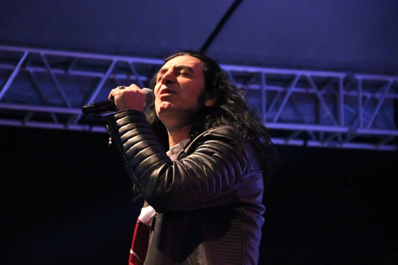 Meydanda Murat Kekilli Rüzgarı 2