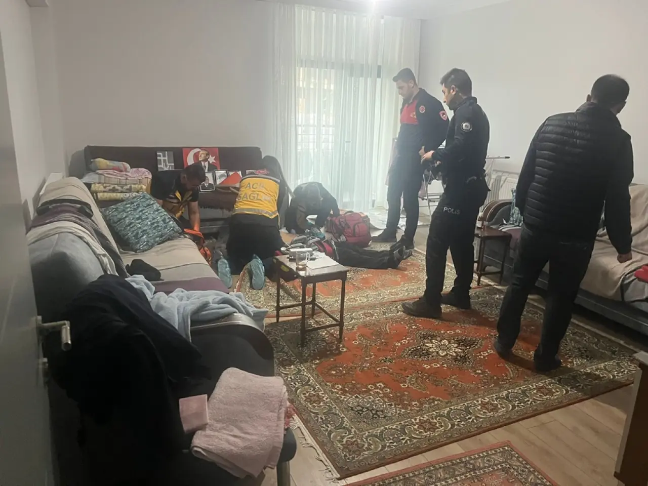 Emekli Astsubay Evinde Ölü Bulundu 1