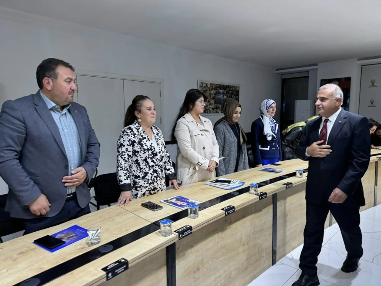 AK Parti’de İstişare 1
