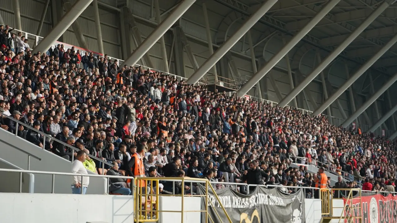 Zirve Yolunda Evde Kritik Kayıp 13