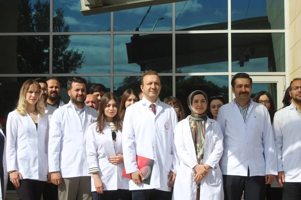 ‘Beyaz Önlük, Eczacının Kimliğidir’ 3