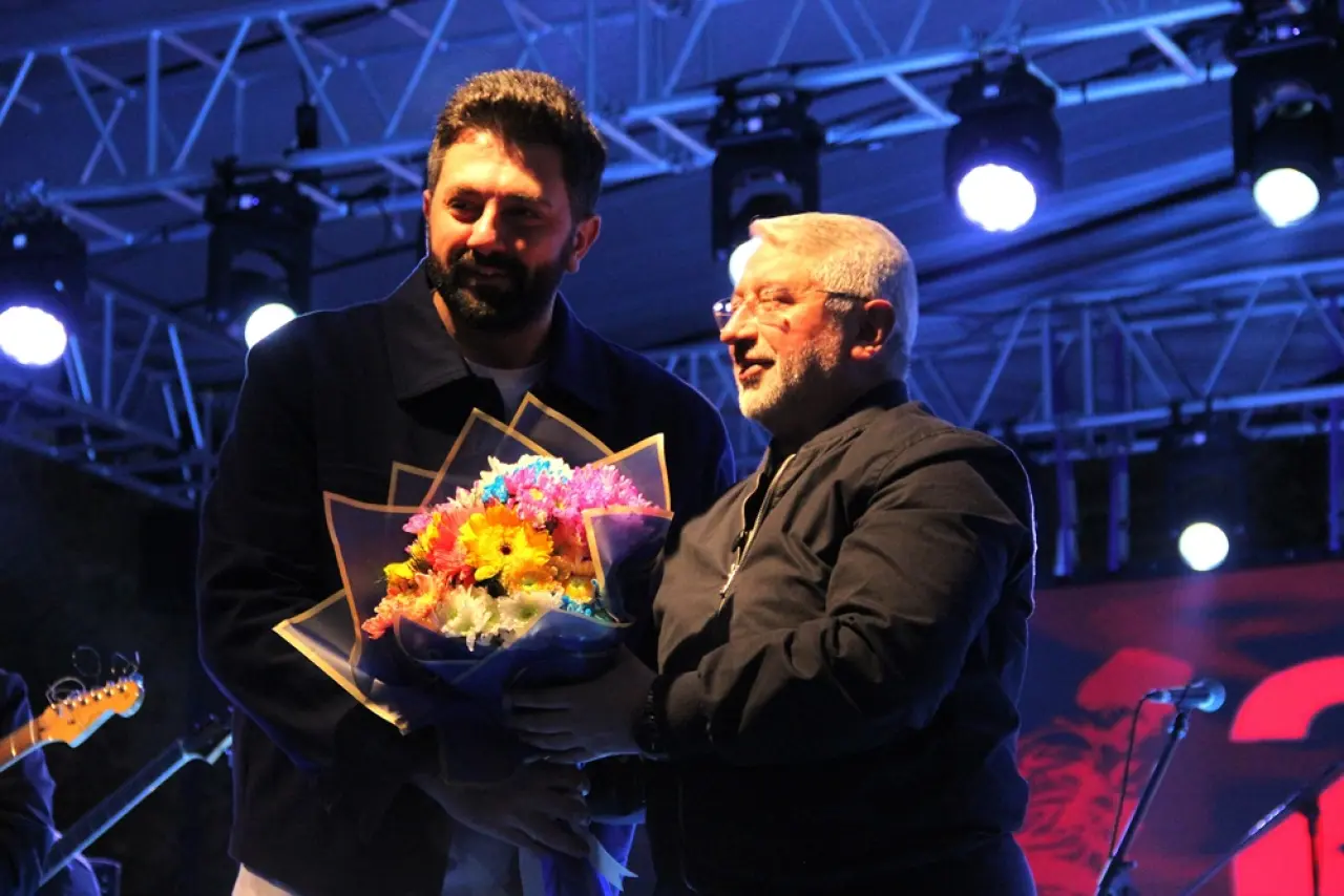 Meydanda Murat Kekilli Rüzgarı 3