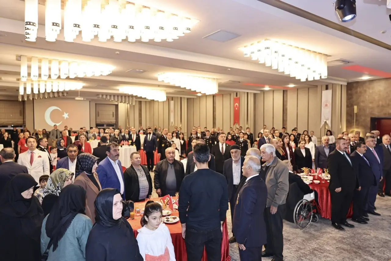 Kent Protokolü, Cumhuriyet Resepsiyonu’nda Buluştu 7