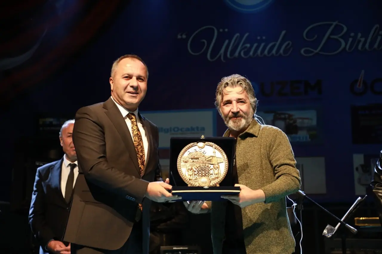 Ali Kınık ve Rahmet Safa Sahne Aldı 1