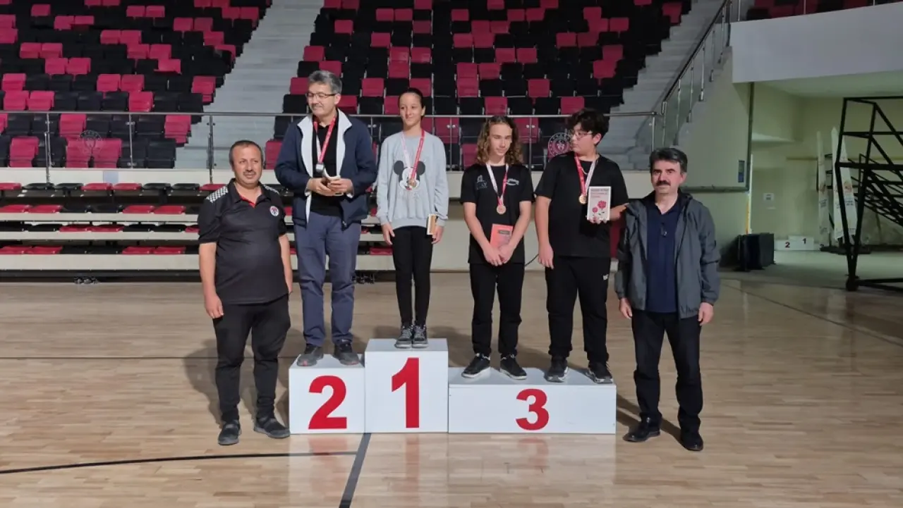 Satranç Şampiyonları Belli Oldu 3