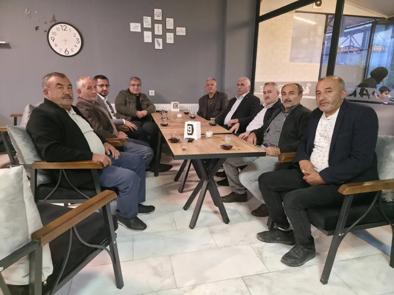 Huzurevi Sakinlerine Anlamlı Ziyaret 2