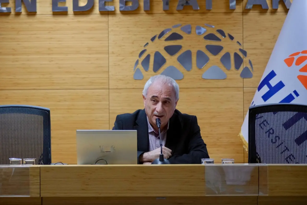 Genç, HİTÜ’de Gençlerle Buluştu 2