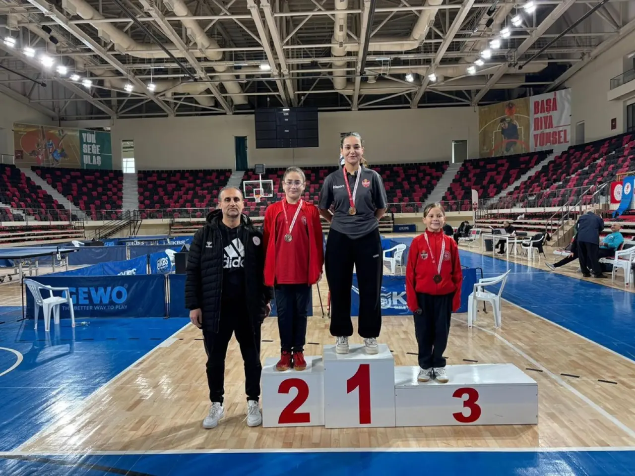 Ata'ya Saygı Turnuvasında Madalyalar Sahiplerini Buldu 3