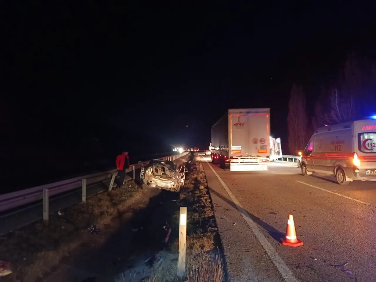 Otostopla Bindiği Araç Mezarı Oldu 3