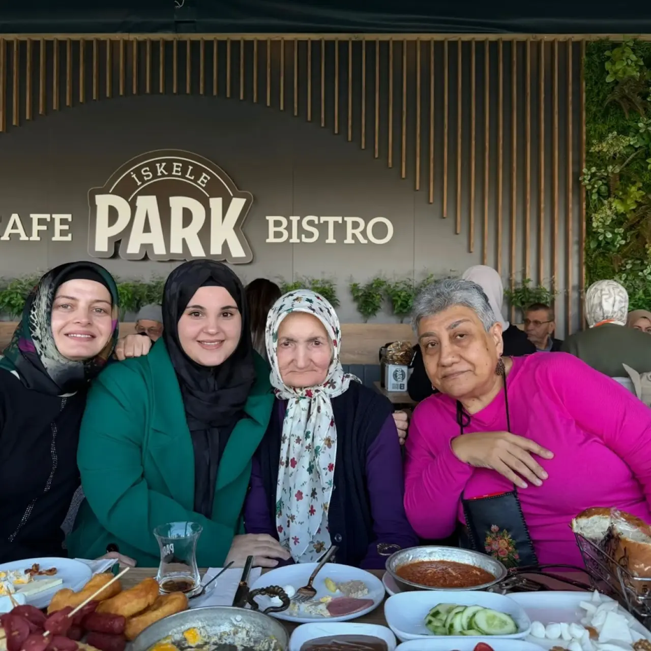 Nesiller Kahvaltıda Buluştu 5