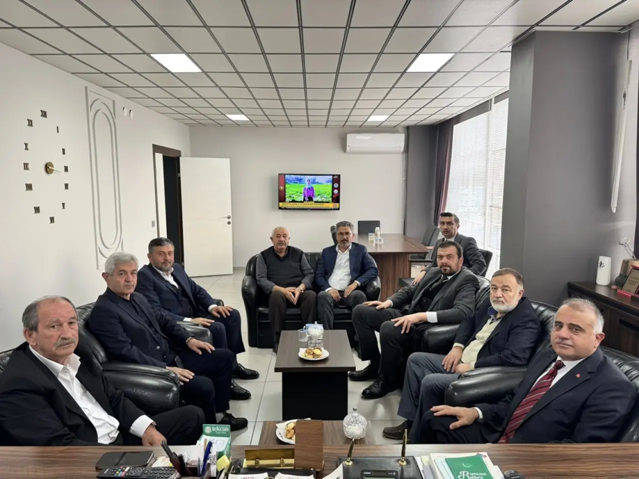 AK Partililerin Ziyaretleri Sürüyor 3