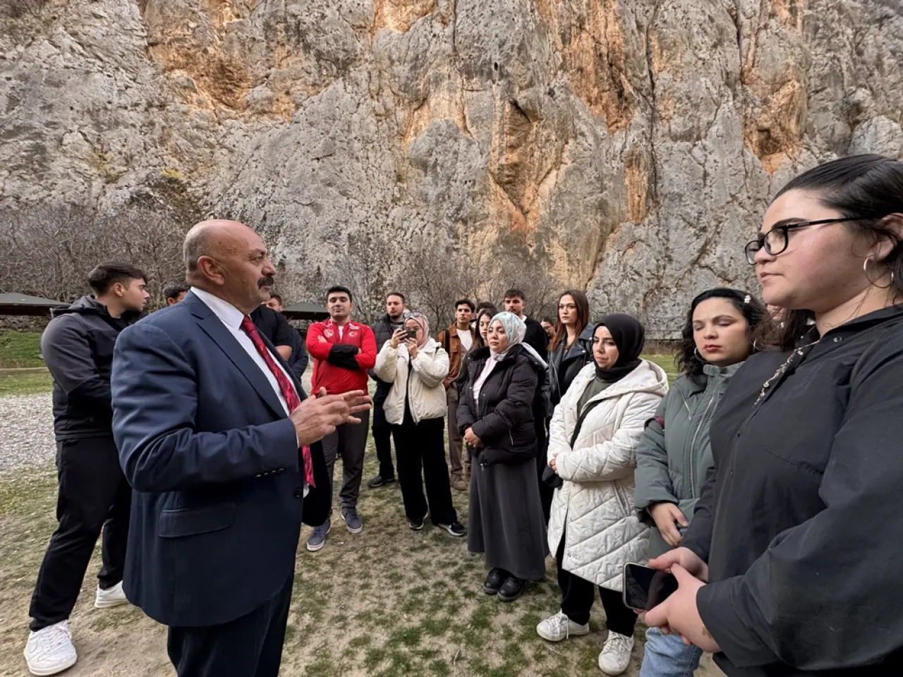 Üniversiteli Gençler Ortaköy’ü Gezdi 4