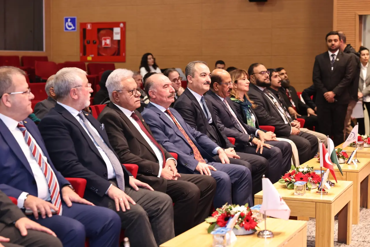 Türkiye-Pakistan Dostluğu Akademiyle Güçleniyor 2