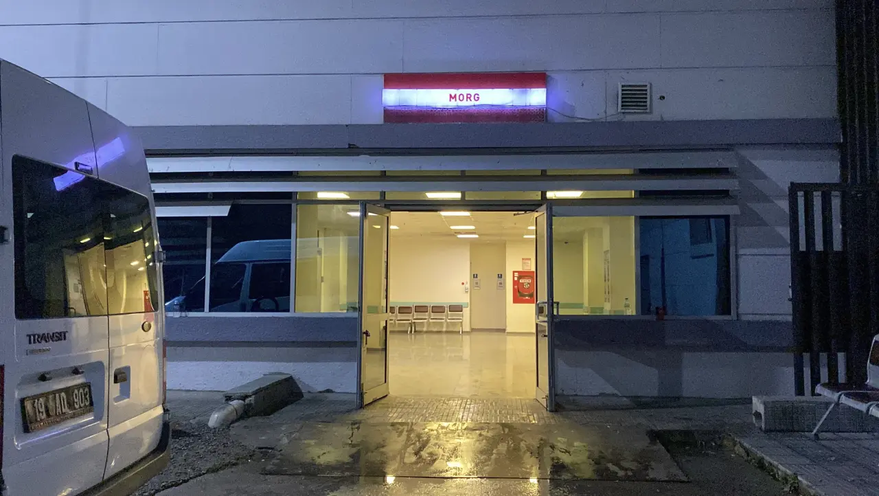 Baba ve Oğlu Bıçaklı Kavgada Öldü 2