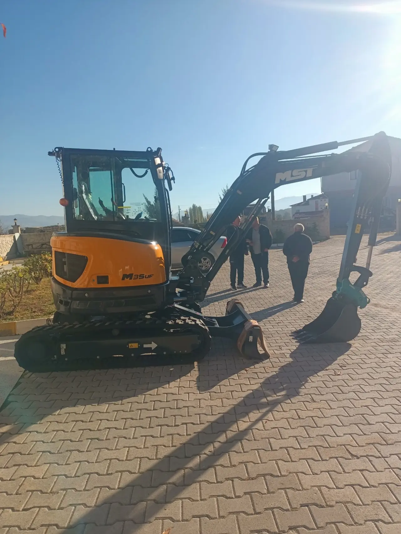 Laçin Belediyesinin Araç Filosu Güçleniyor 1