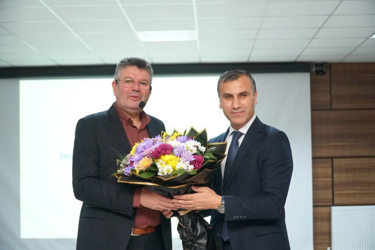 Yazar Alişan Kapaklıkaya Osmancık’ta Seminer Verdi 1