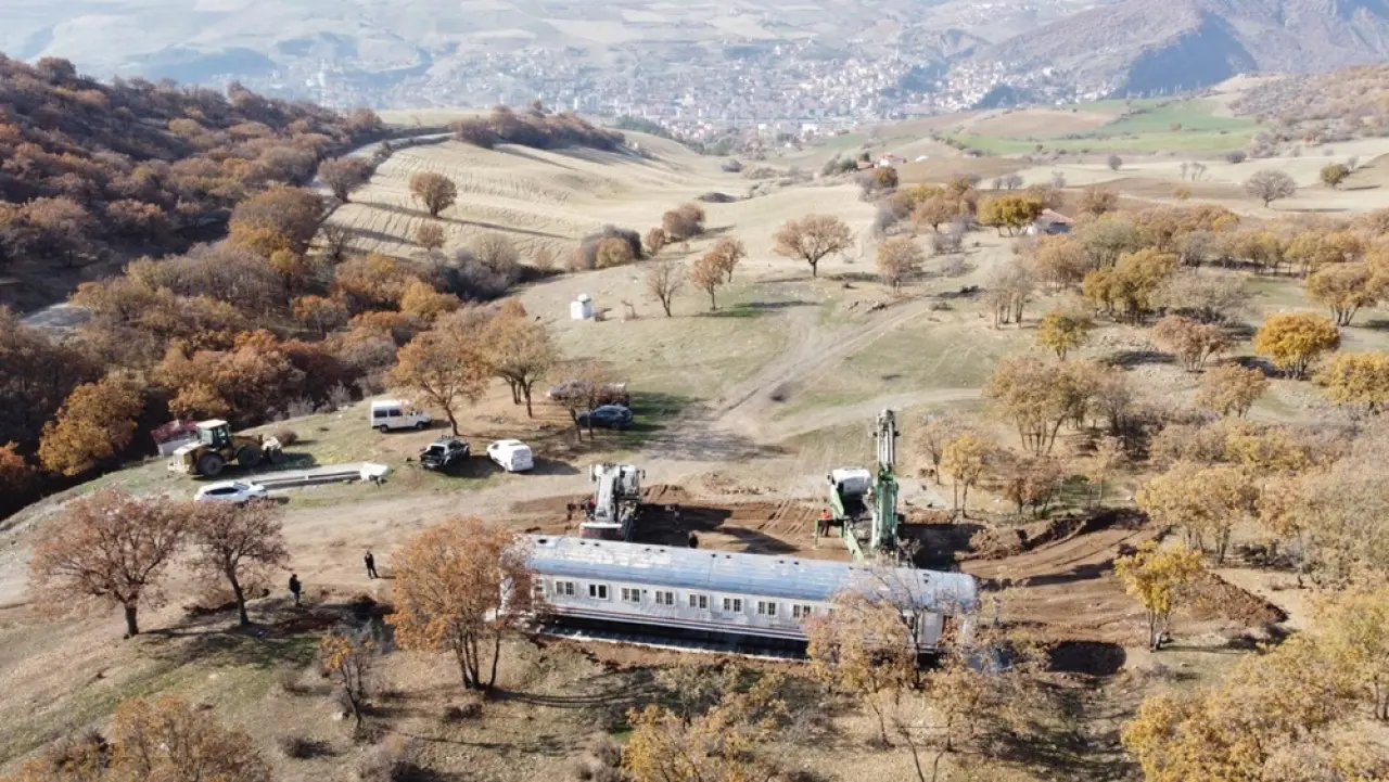 Bayat’a Tren Geldi 1