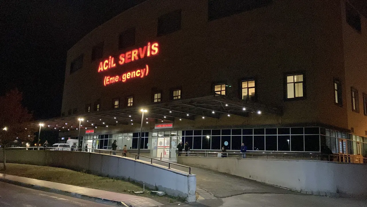 Baba ve Oğlu Bıçaklı Kavgada Öldü 3