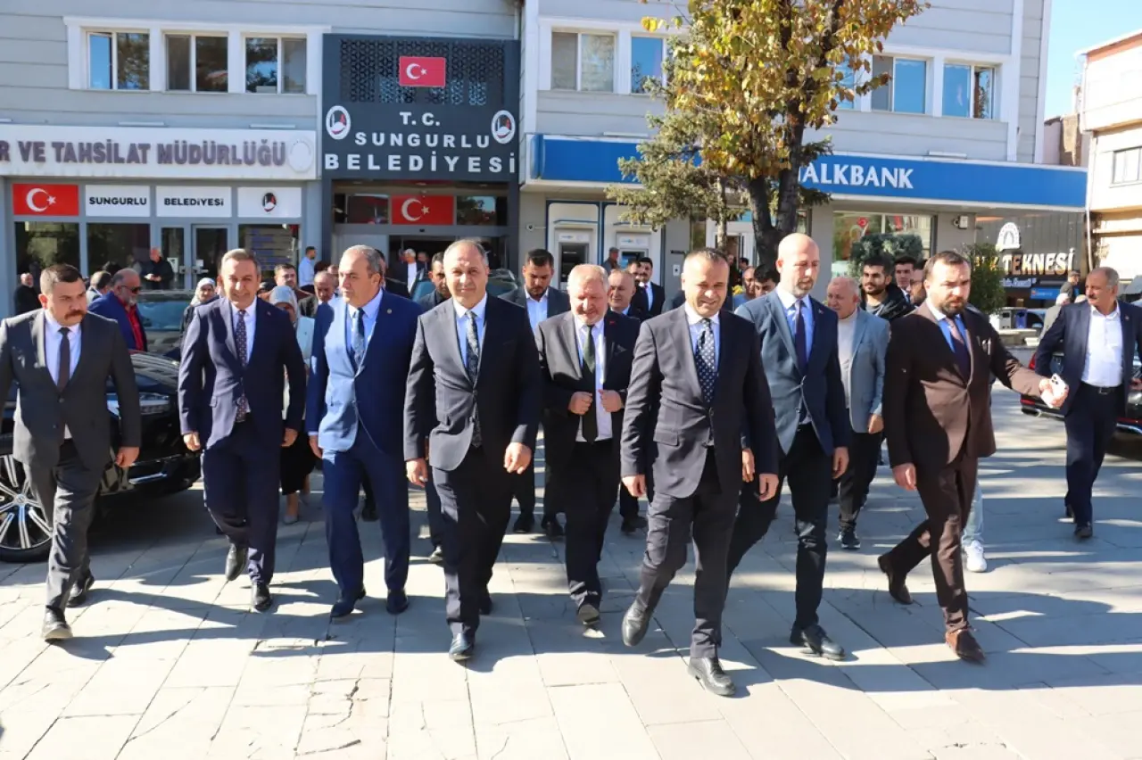 MHP Sungurlu İlçe Teşkilatı ve Ülkü Ocakları Yeni Yerinde 2