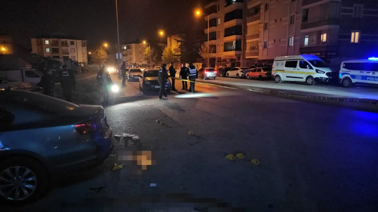 Eski Damadını Silahla Vurdu 4