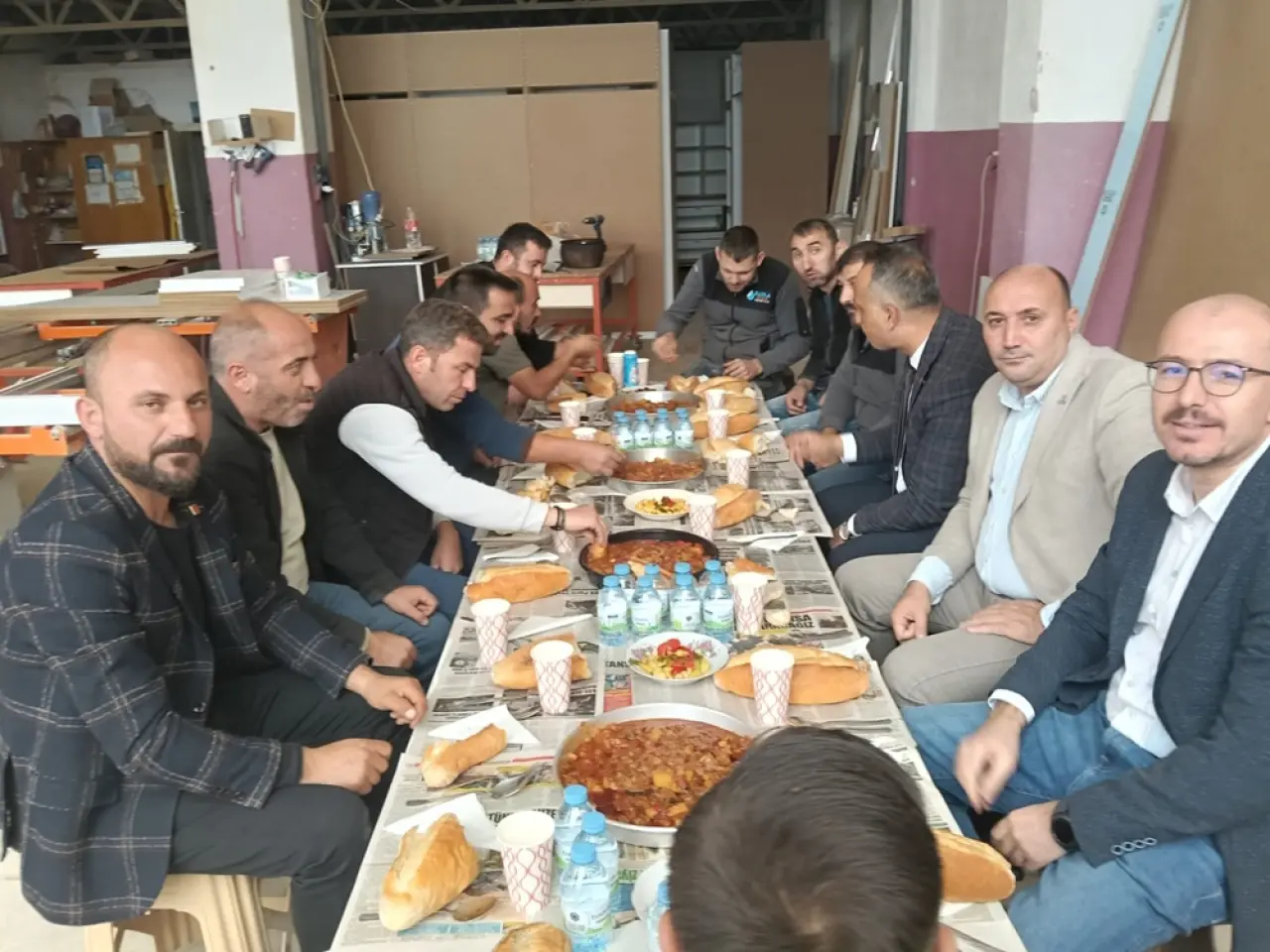 CHP, Mobilya Esnafını Dinledi 3