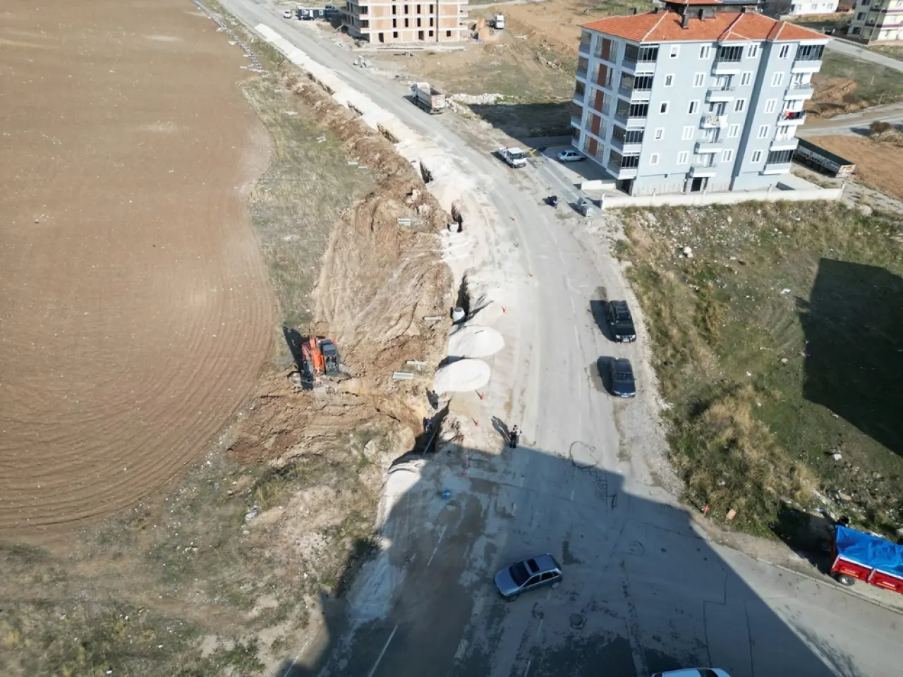 Belediye, Caddeleri Geleceğe Hazırlıyor 2