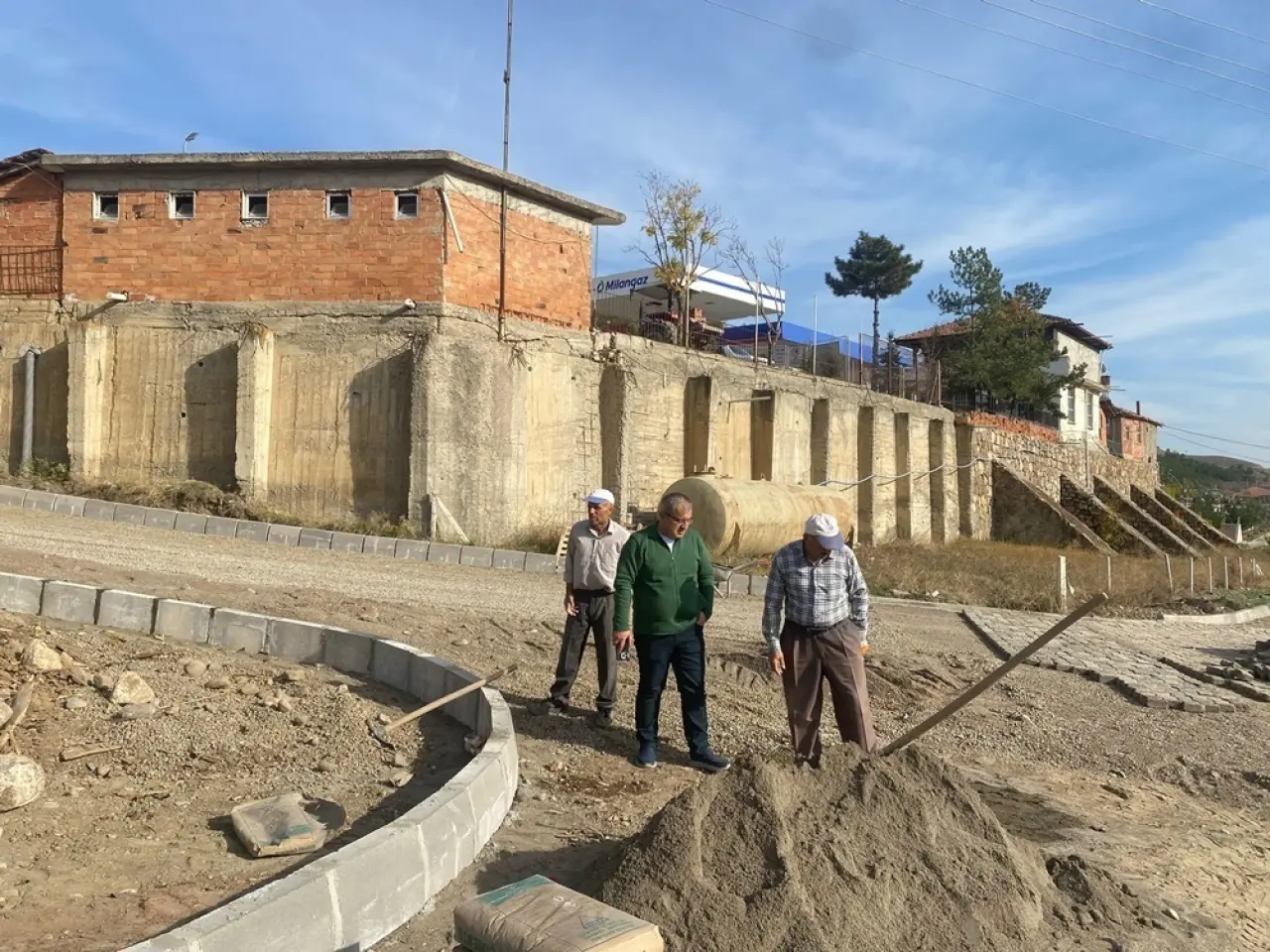 Sokak Yenileme Çalışmaları Sürüyor 2