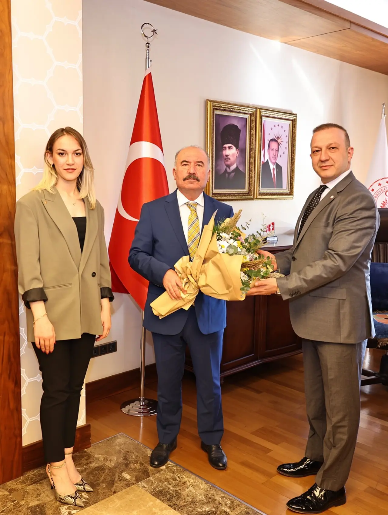 Eczacı Odası Yönetiminden Vali Çalgan’a Ziyaret 4