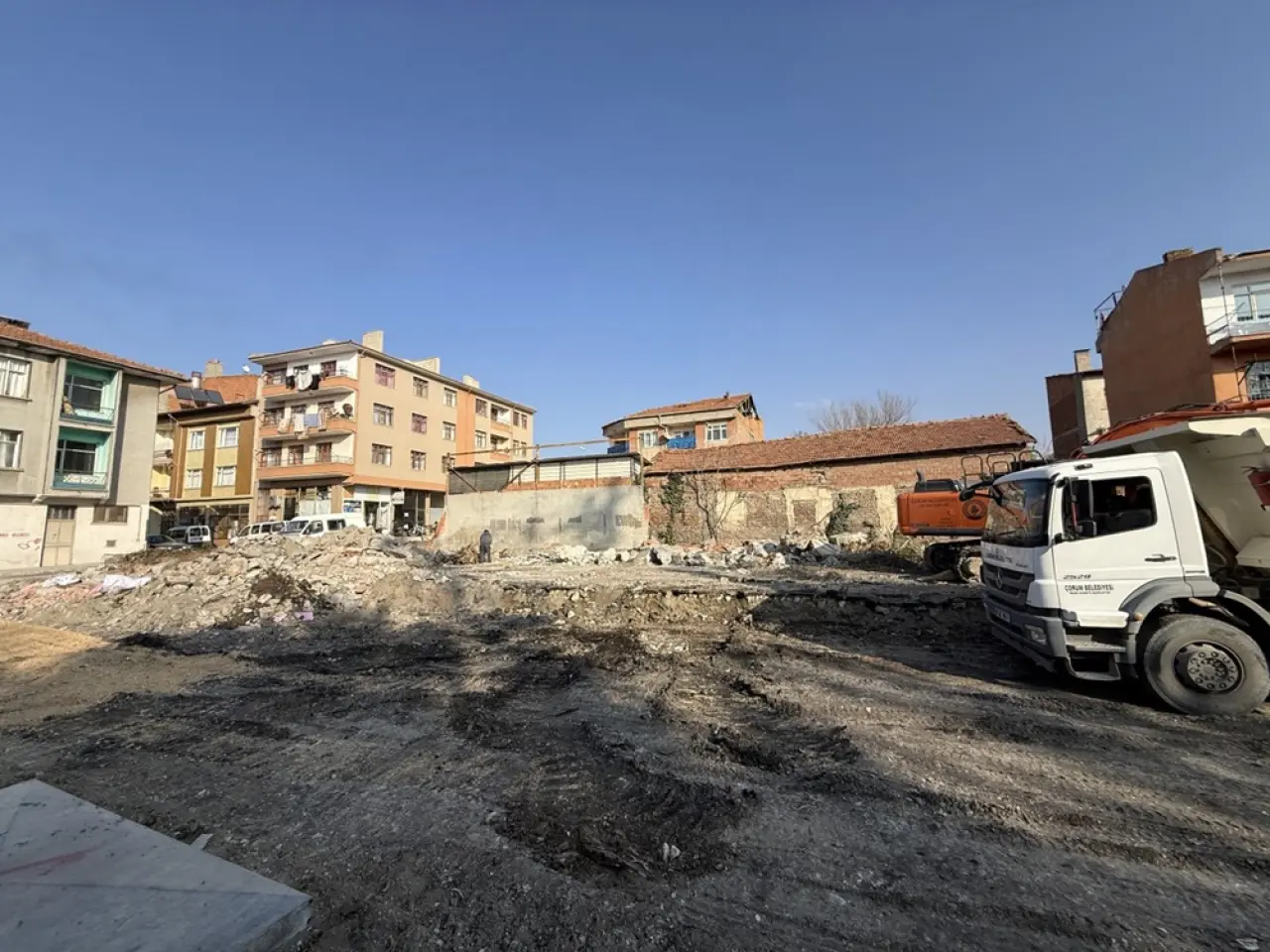 İtfaiye Alanından Ücretsiz Otoparka 1