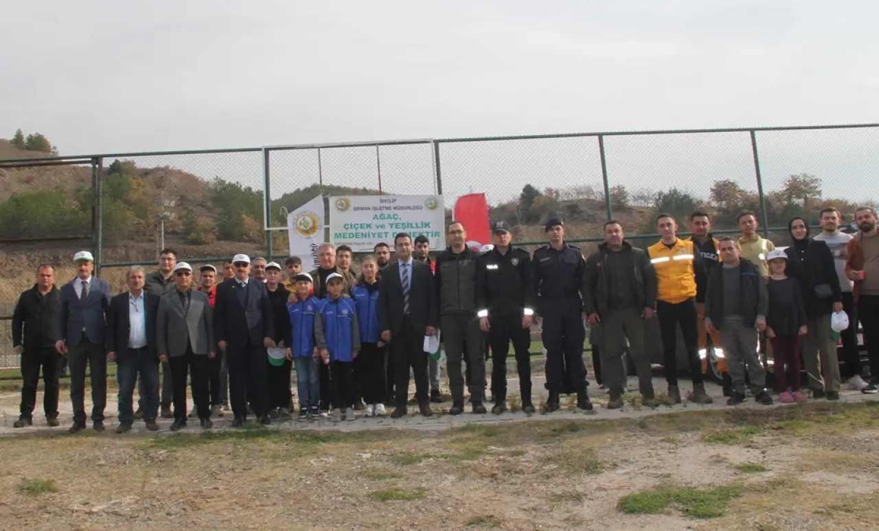 Oğuzlar'da Fidan Dikim Etkinliği Düzenlendi 1
