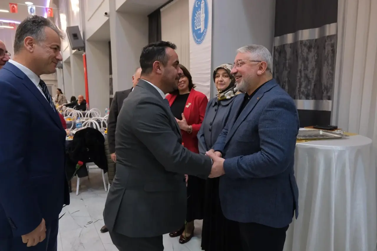 Aşgın: Bu kutsal mesleğin hizmetkarıyız 5