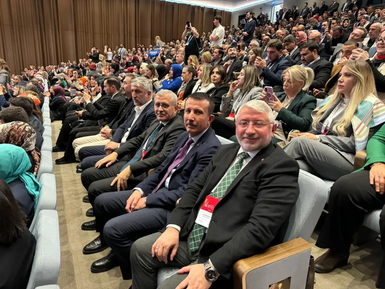 Aşgın, Şehircilik Zirvesi’ne Katıldı 2