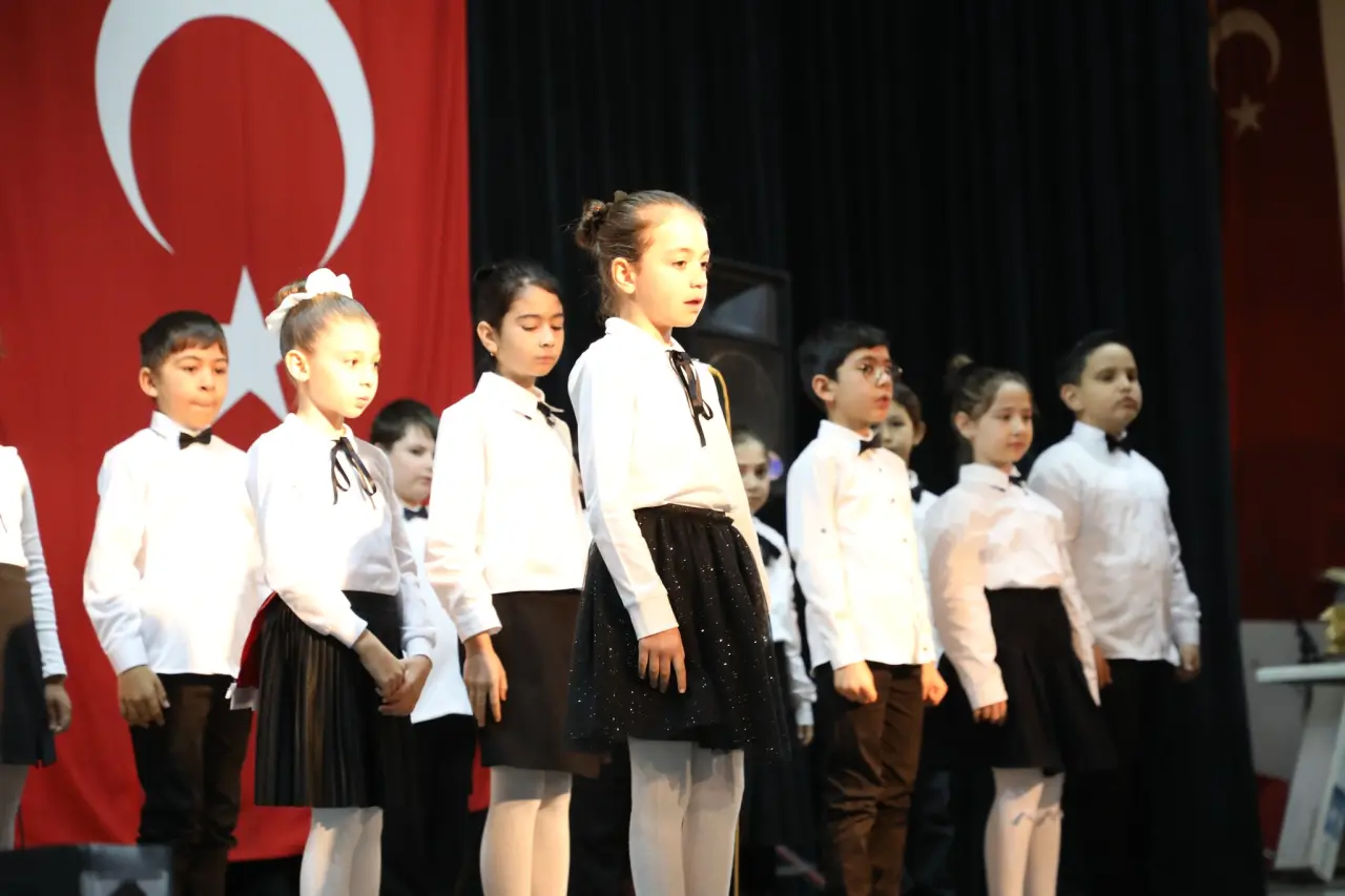 Büyük Önder İlçelerde Anıldı 6