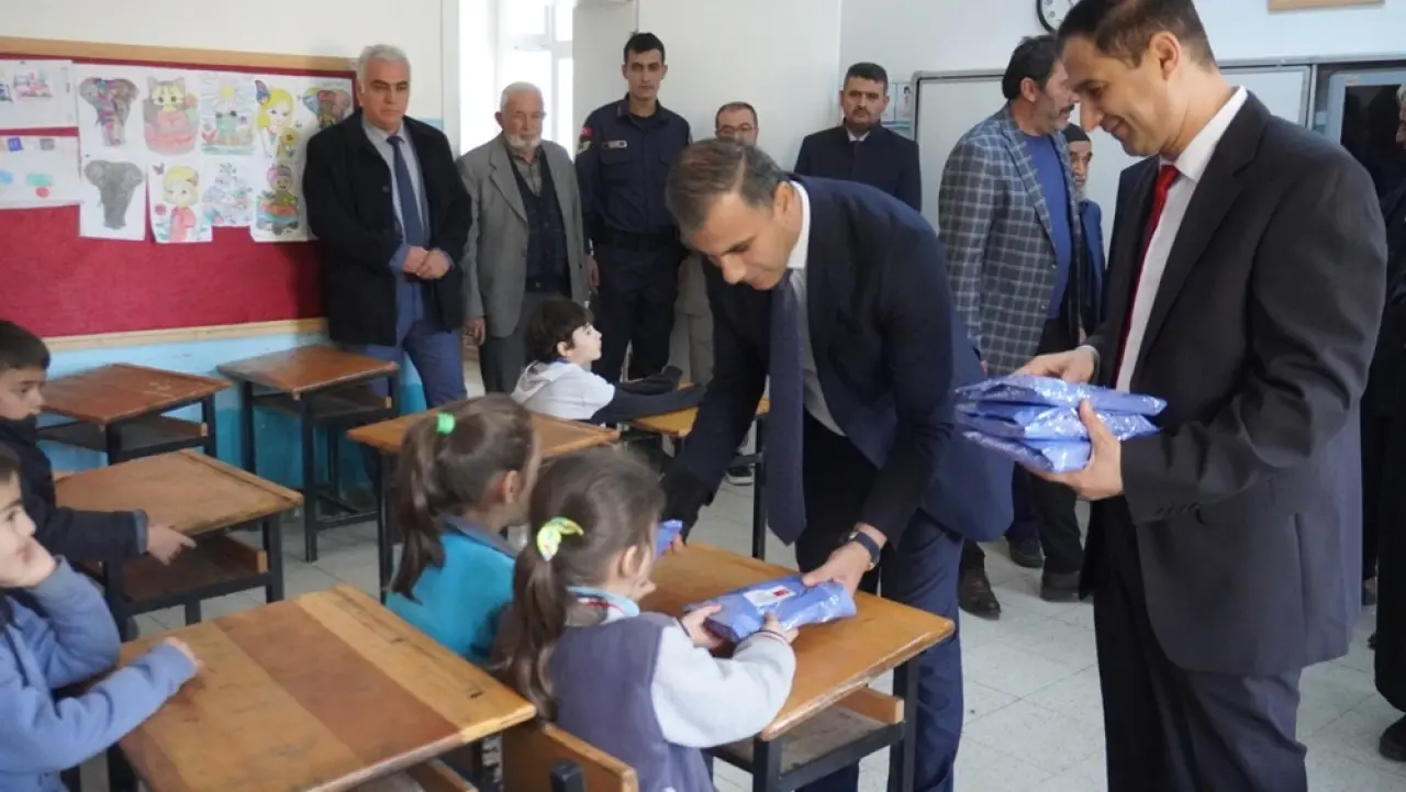 Şehitlerin İsimleri Okullarının Kütüphanelerinde Yaşatılacak 2