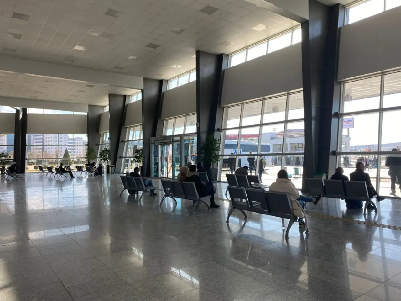 Zimmetine Para Geçiren Personel Tutuklandı 3