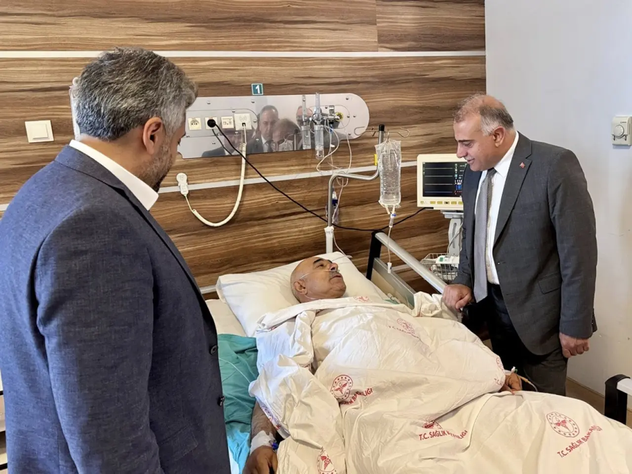 AK Parti’den Geçmiş Olsun Ziyareti 3