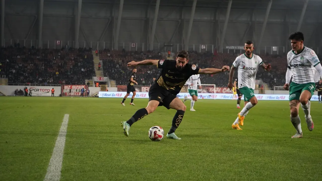 Zirve Yolunda Kritik Galibiyet: 3-1 15