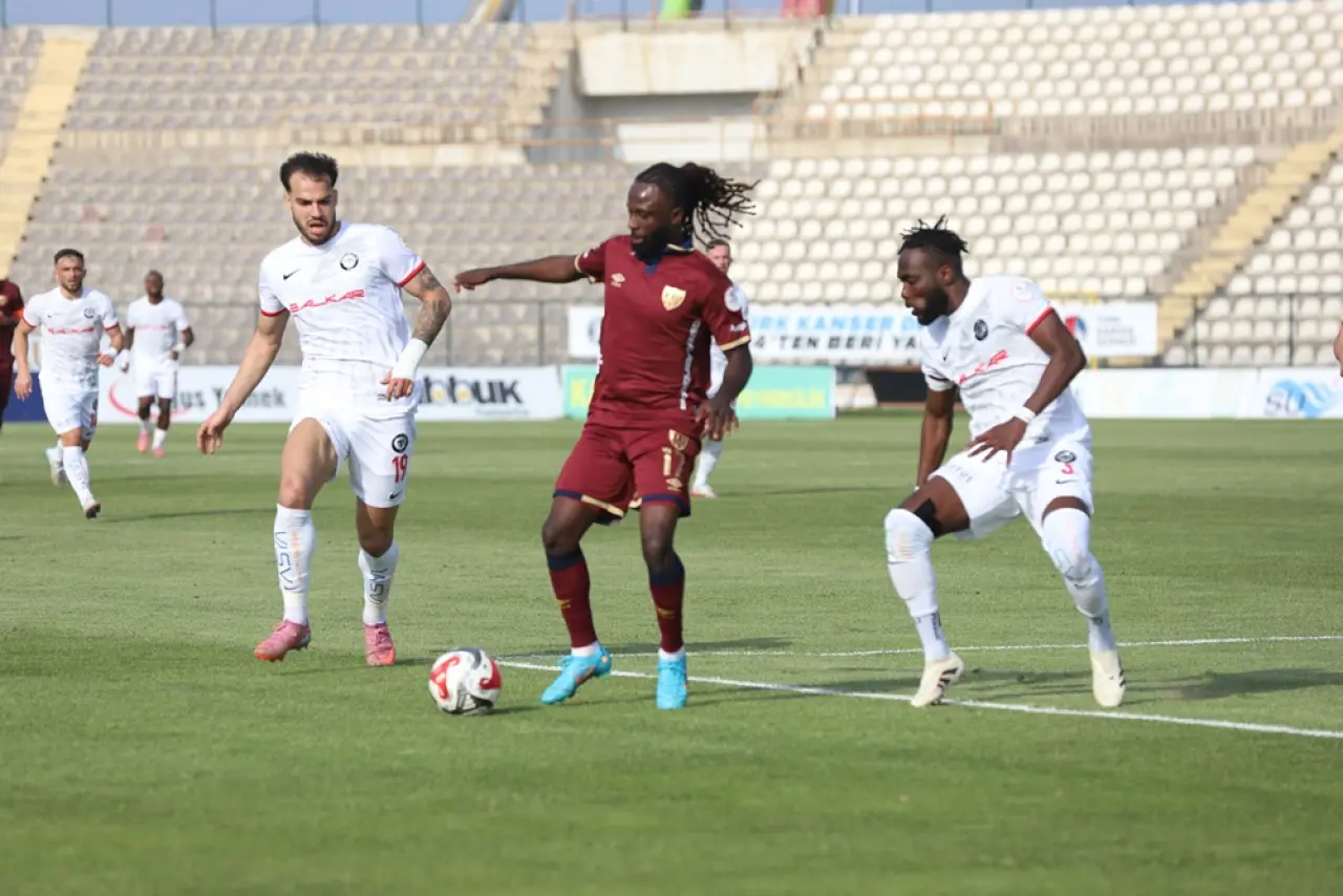 Mücadele Var, Şans Yok: 1-0 3