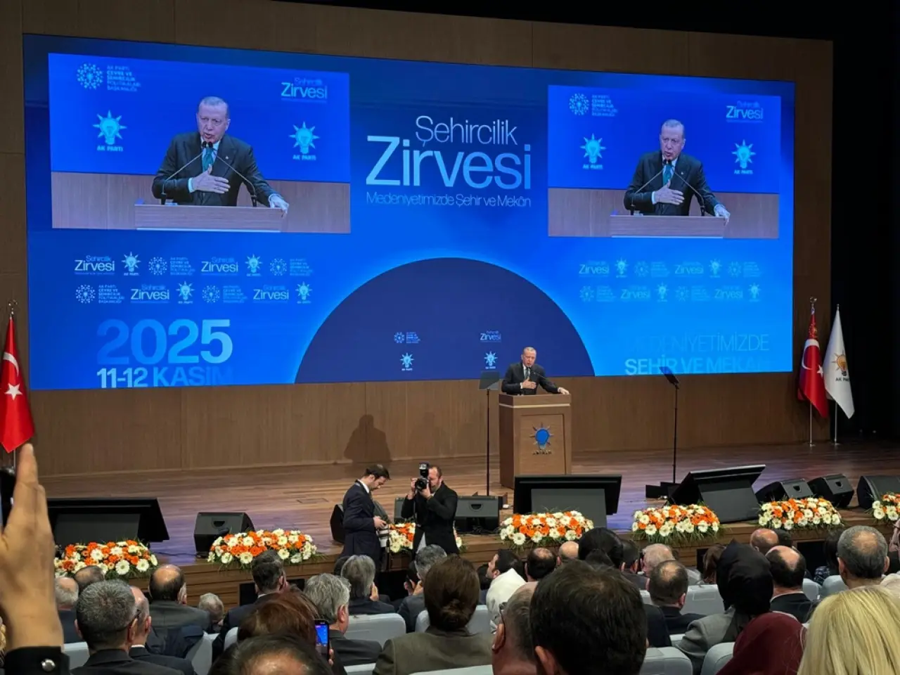 Aşgın, Şehircilik Zirvesi’ne Katıldı 3