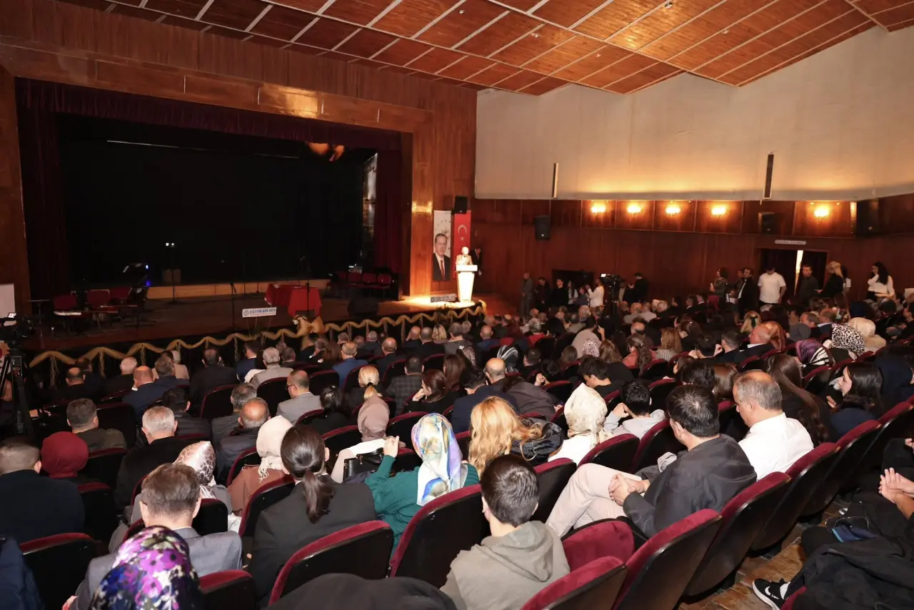 Öğretmenler Günü’ne Coşkulu Kutlama 8