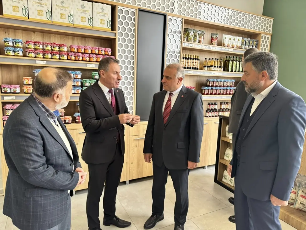 AK Partililerin Ziyaretleri Sürüyor 1