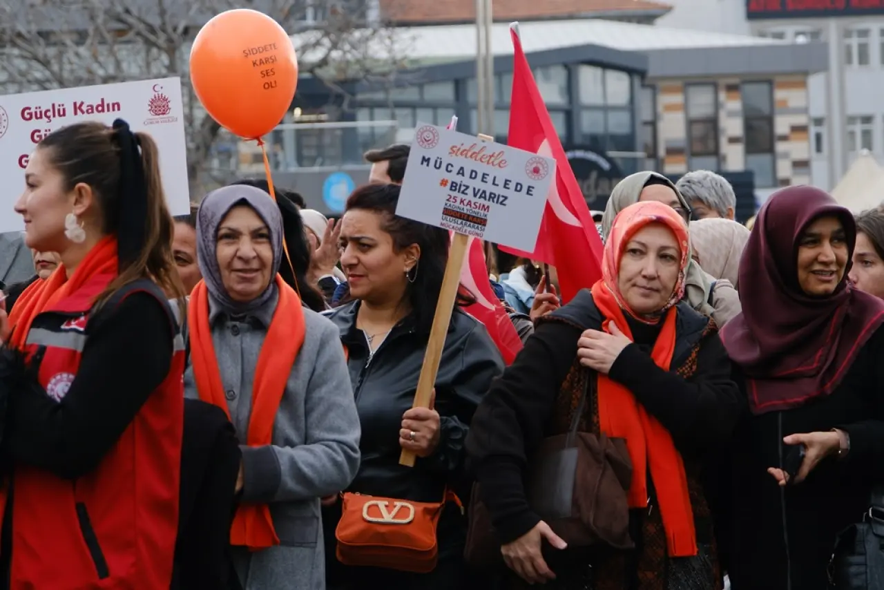 Kadına Yönelik Şiddete Karşı Bisikletli Kortej 3