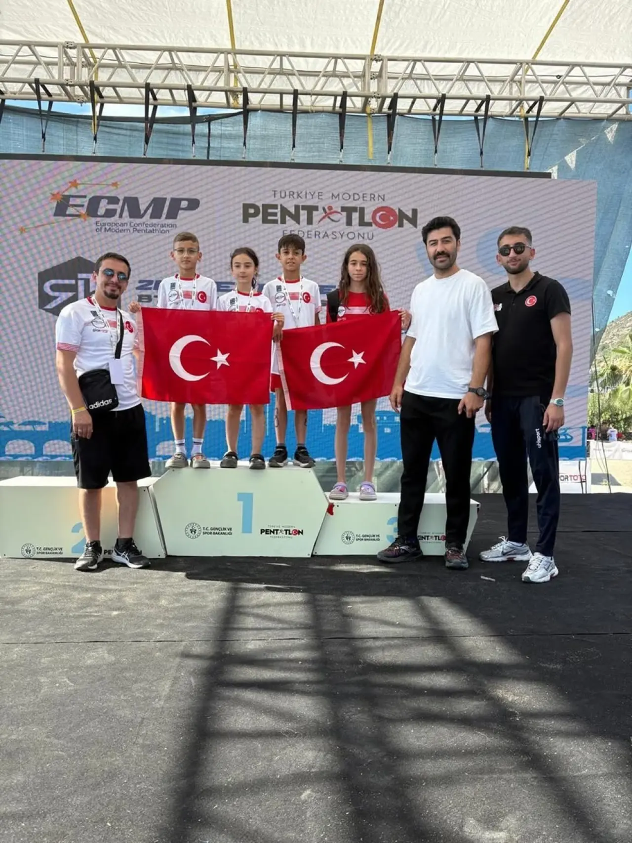 Modern Pentatlon Sporcularına Tebrik 2